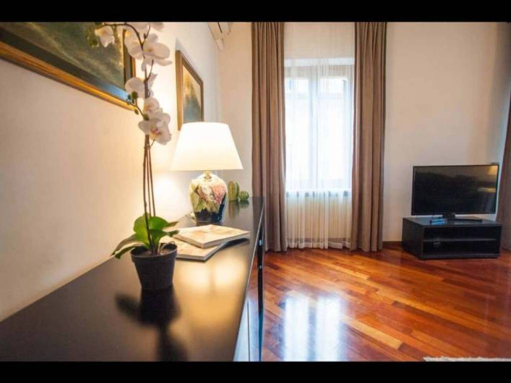 Appartamento a Verona in Via Giuseppe Mazzini - Foto 2