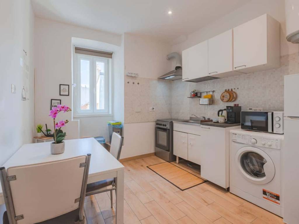 Appartamento a Trieste in Via Panfilo Castaldi - Foto 2