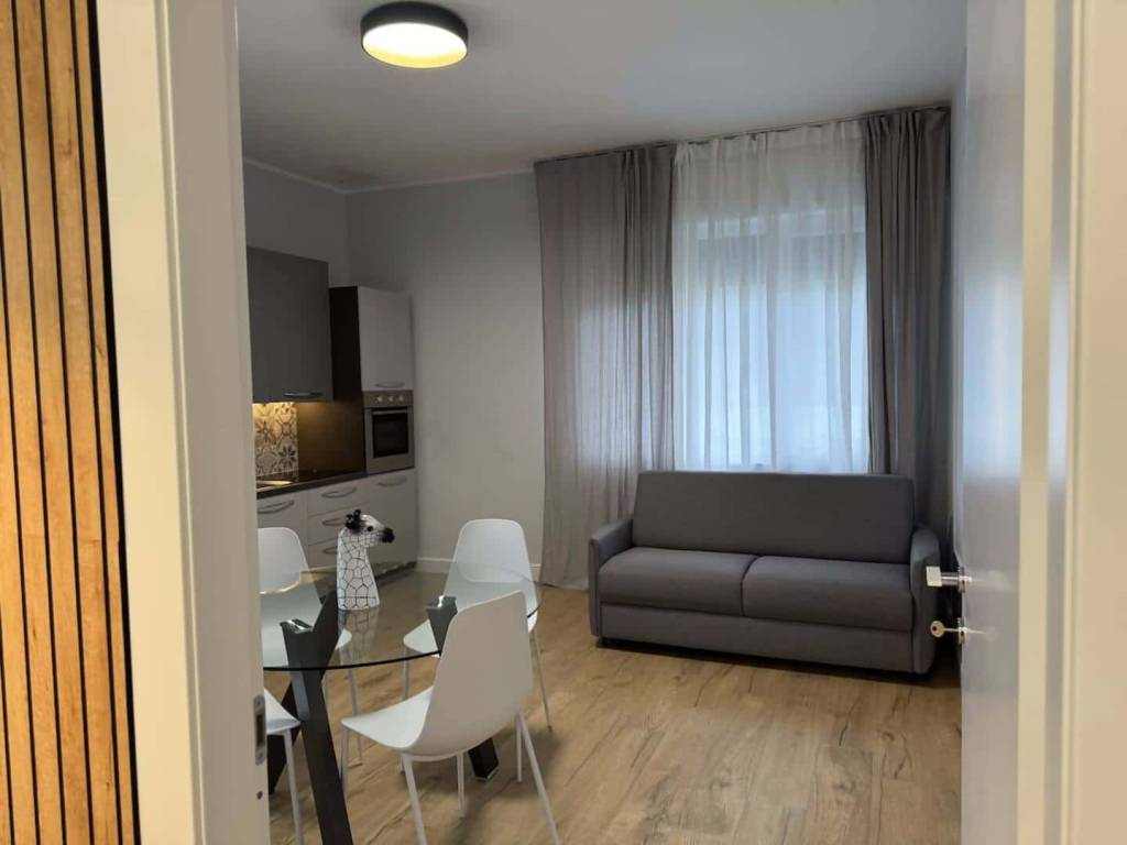 Appartamento a Como in Via Valleggio - Foto 3