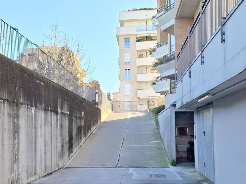 Box / garage a Gallarate in Via Aosta, 9 - Foto 5