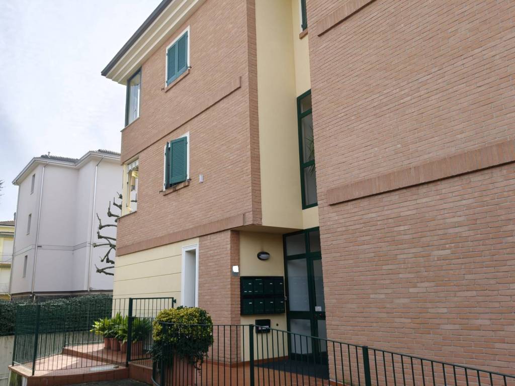 Appartamento a Modena in Via Antonio Araldi - Foto 2