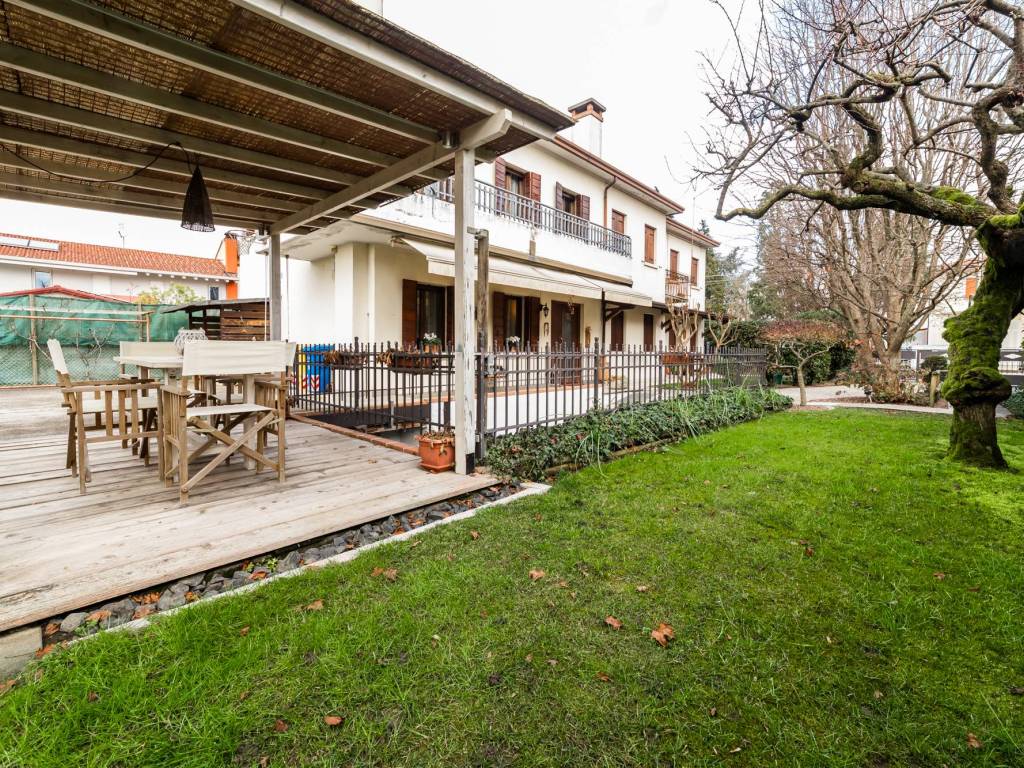 Villa a Castelfranco veneto in Via Molino di Ferro - Foto 3