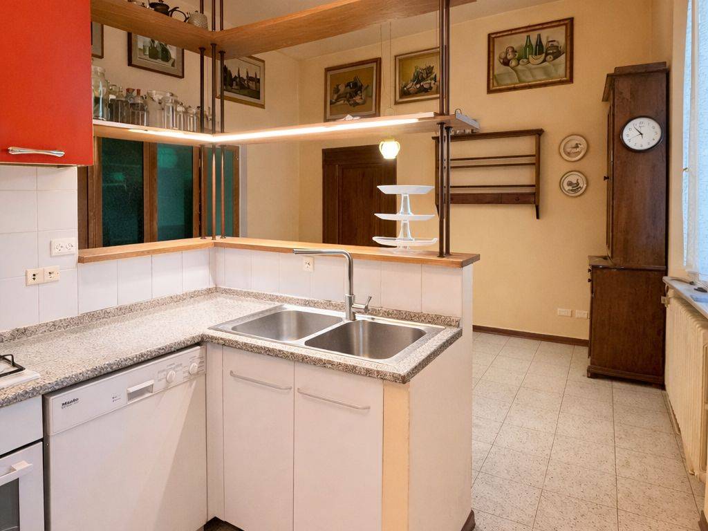 Appartamento a Parma in Via Monte Santo - Foto 5