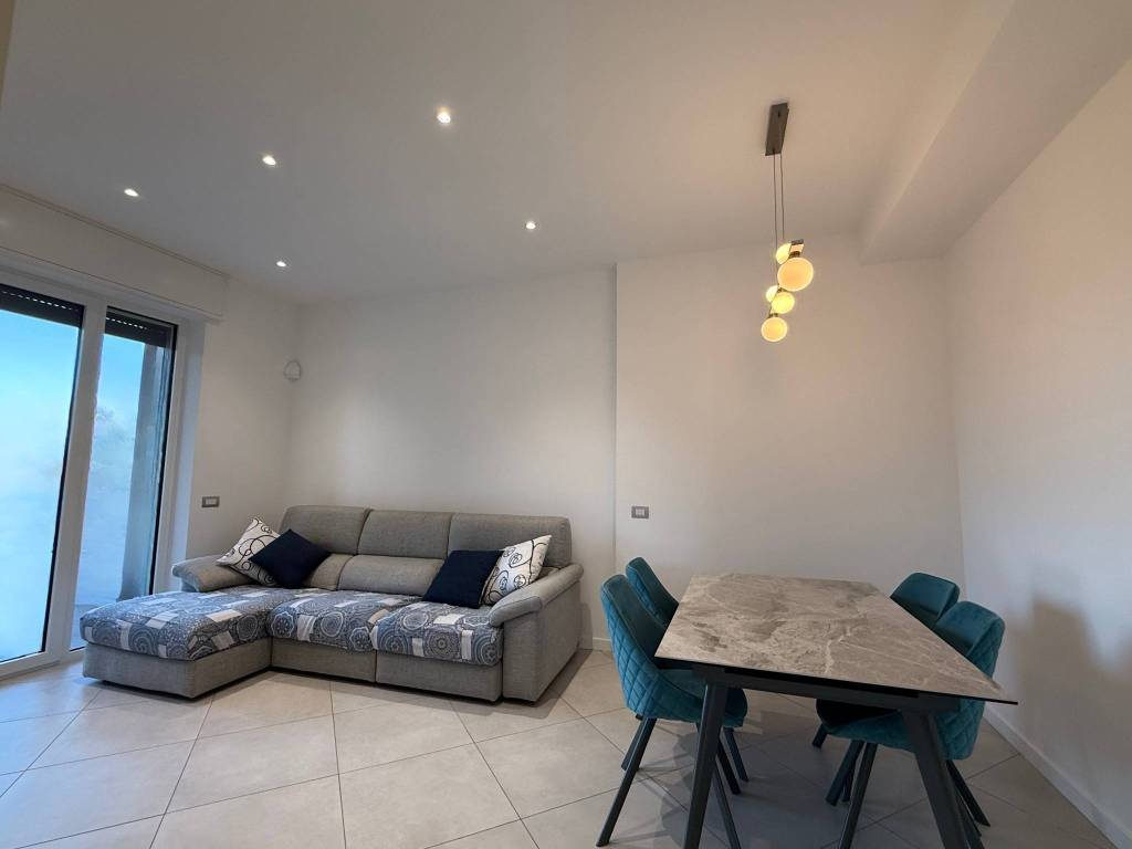 Appartamento a Monza in Via Ernesto Canesi, 4 - Foto 4