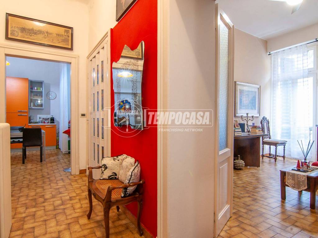 Appartamento a Verona in Via Damiano Chiesa - Foto 3