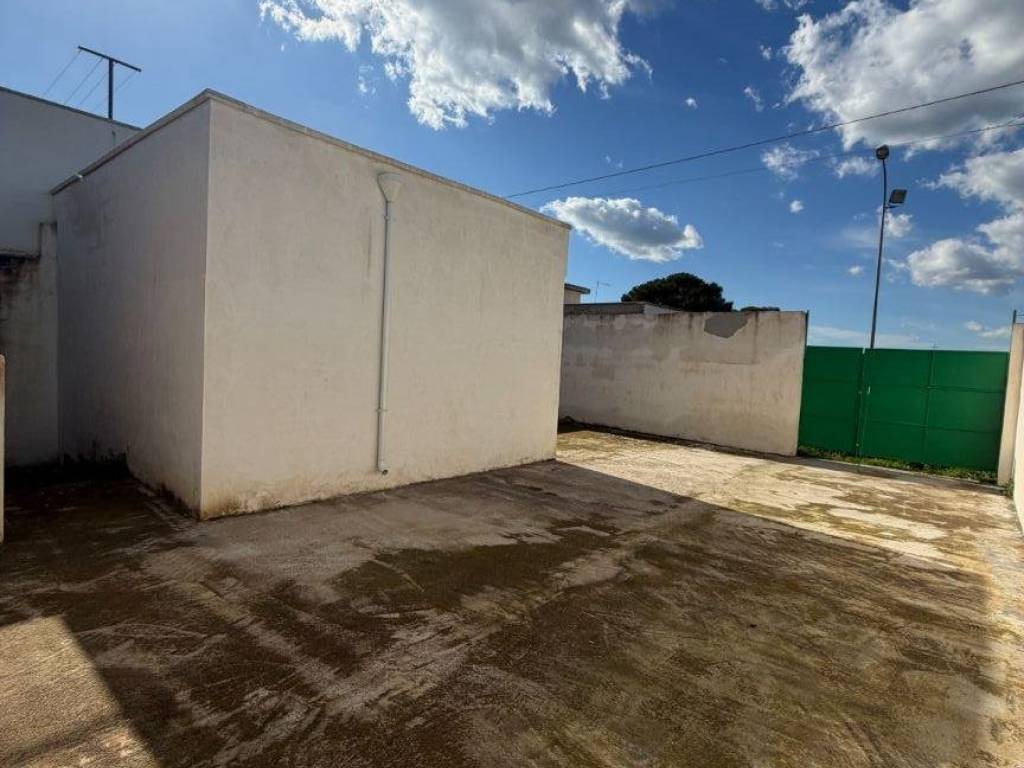 Appartamento a Torre santa susanna in Via Martiri di Belfiore - Foto 3