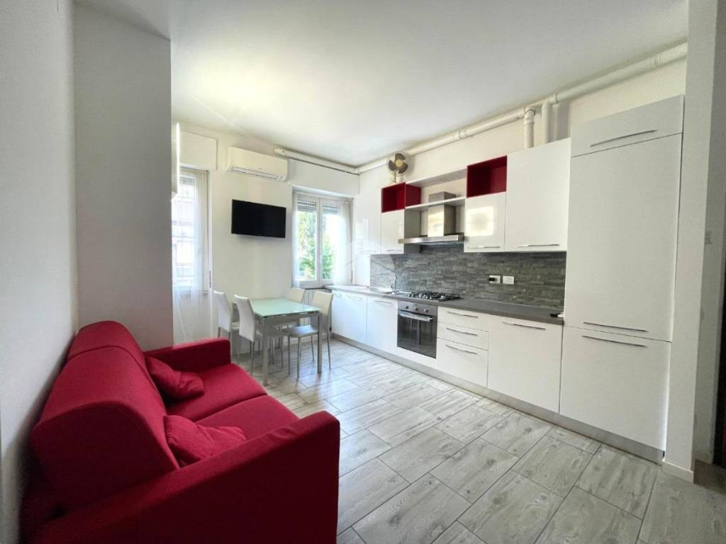 Appartamento a Cernusco sul naviglio in Viale Assunta, 25 - Foto 2