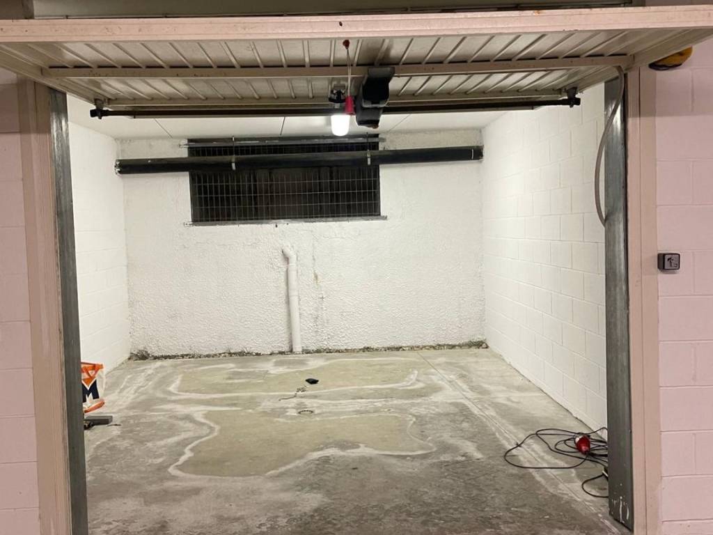 Box / garage a Rimini in Viale Duca d'Aosta - Foto 3