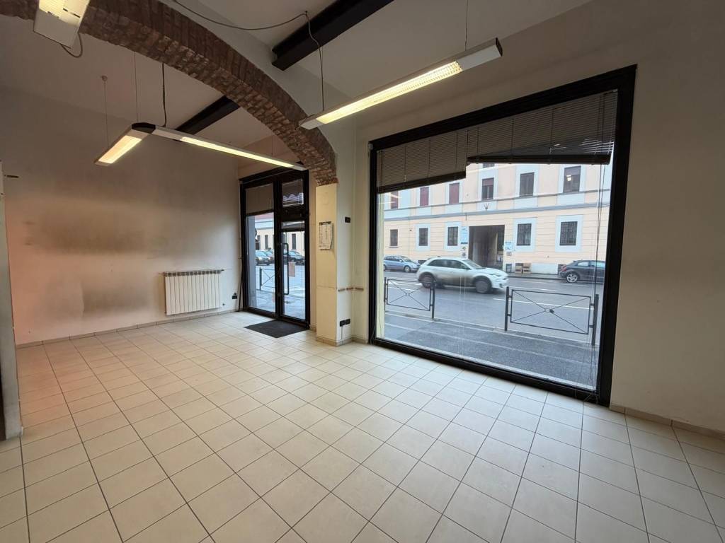 Immobile a Cremona in Via Dante, 100 - Foto 2