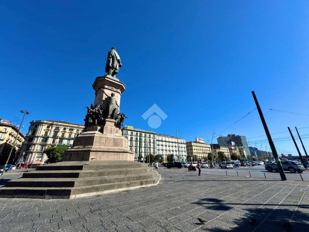Appartamento a Napoli in P.za Giuseppe Garibaldi, 39 - Foto 4