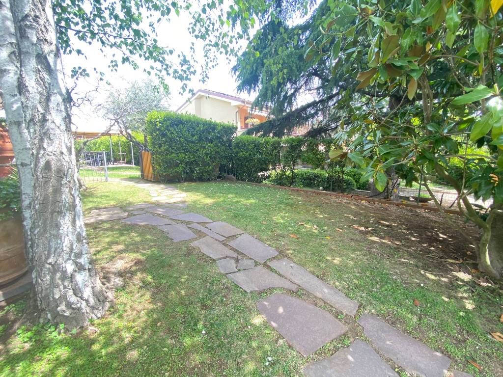 Villa a Grottaferrata in Via Montiglioni - Foto 3