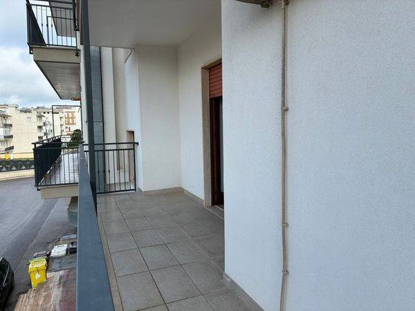 Appartamento a Ceglie messapica in Viale Aldo Moro - Foto 3