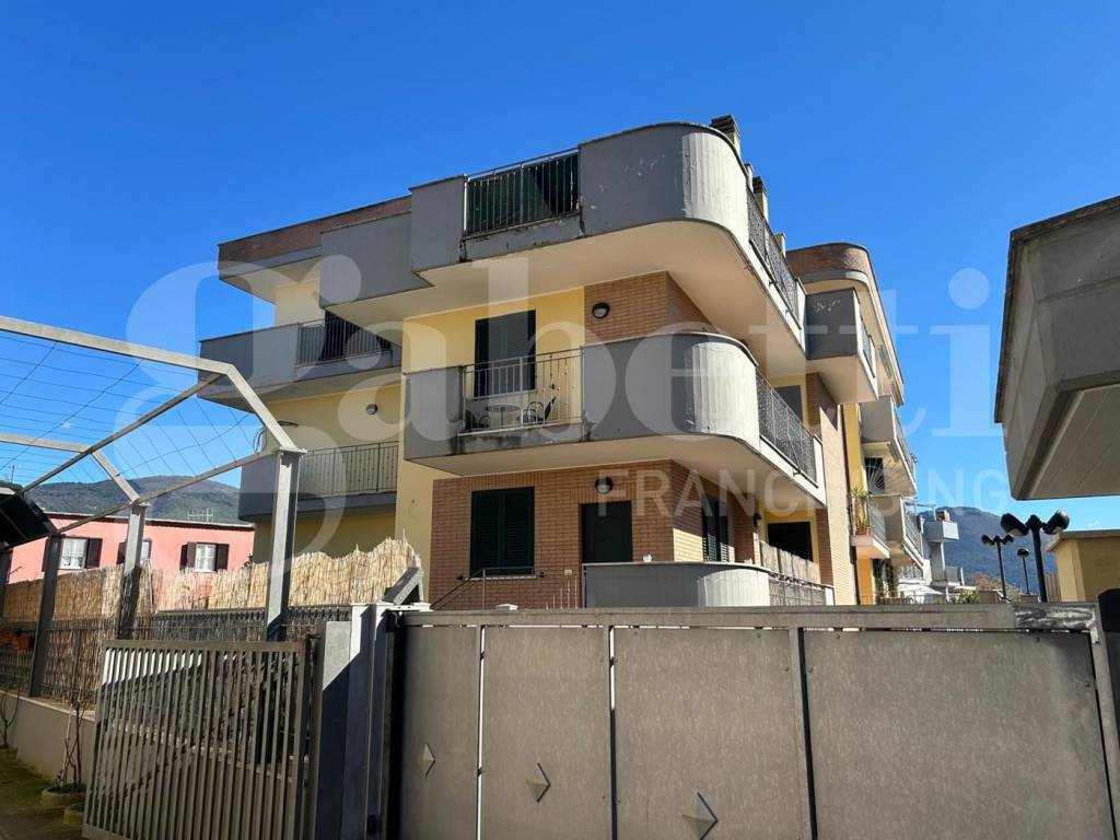 Appartamento a Sermoneta in Via Grifona, 8 - Foto 2