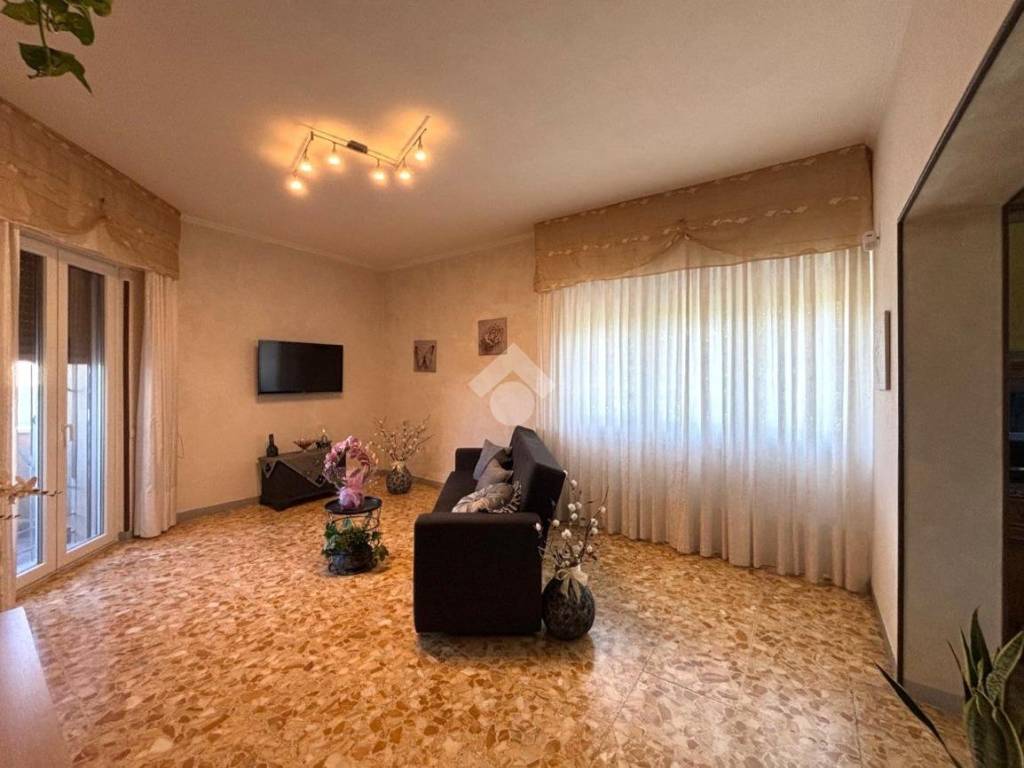 Appartamento a Cori in Via Roma, 53 - Foto 2