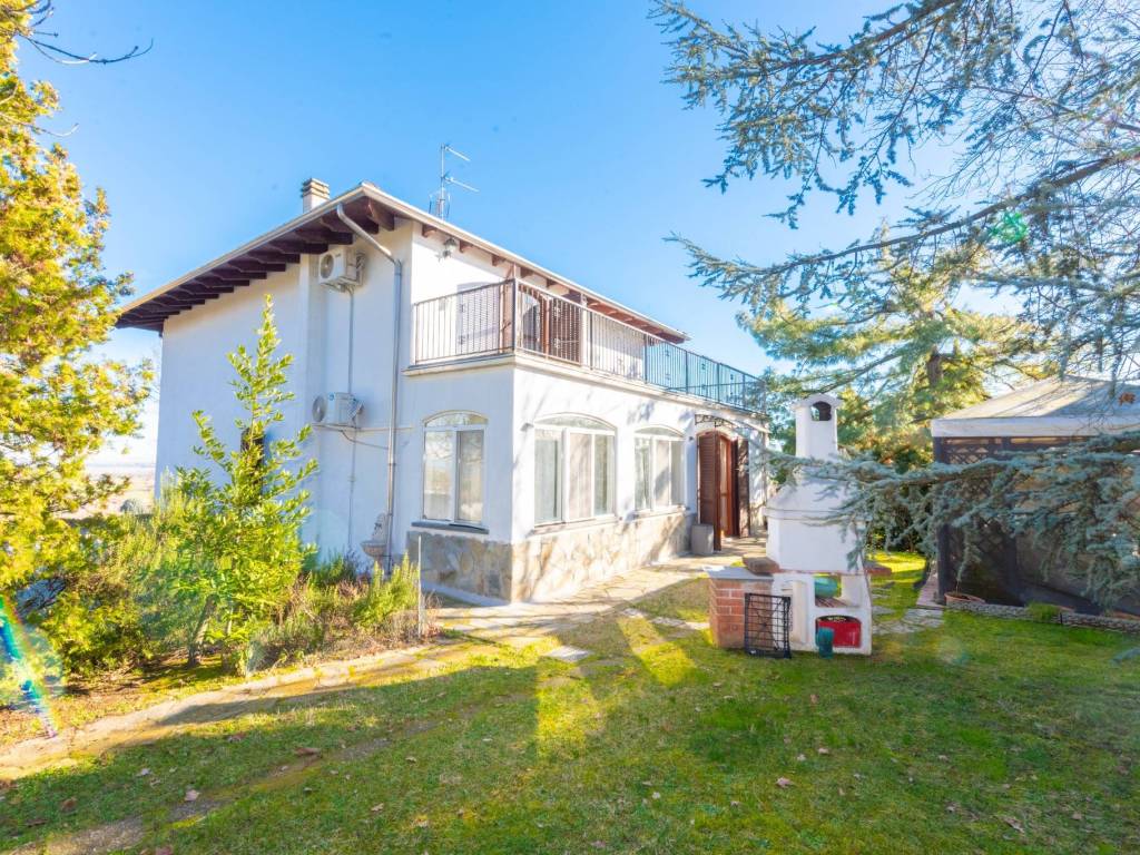 Villa a Pecetto di valenza in Strada 7 Fratelli Cervi - Foto 2