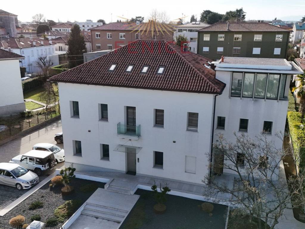 Immobile a Castelfranco veneto in Viale Brigata Cesare Battisti - Foto 2