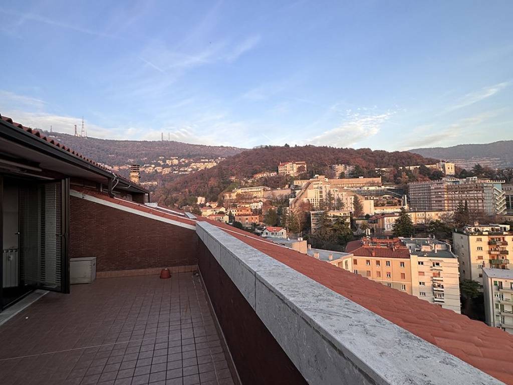 Appartamento a Trieste in Vicolo del Castagneto, 119 - Foto 4