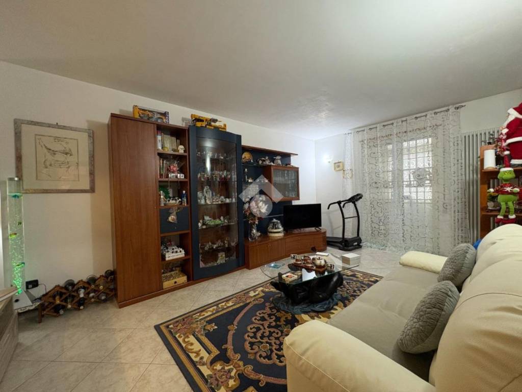 Appartamento a Polignano a mare in Via Papa Giovanni XXIII, 71 - Foto 3