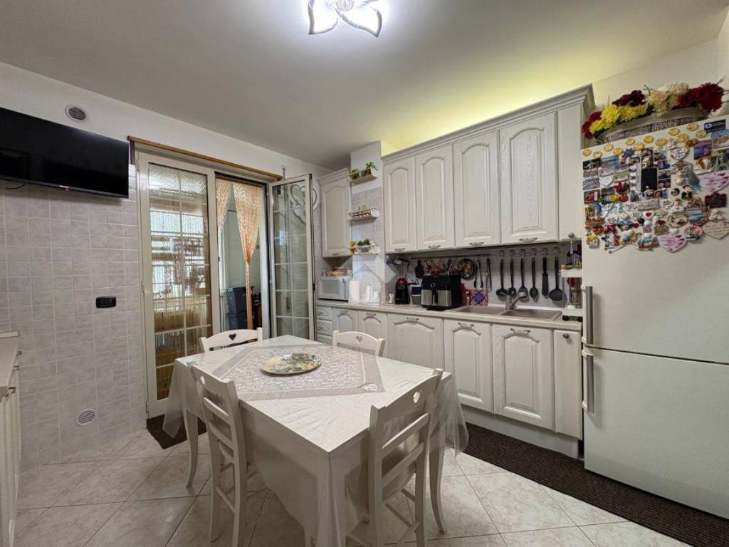 Appartamento a Polignano a mare in Via Papa Giovanni XXIII, 71 - Foto 4