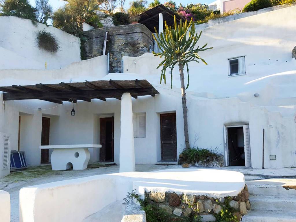 Villa a Ponza in Via Sopra Giancos, 30 - Foto 2