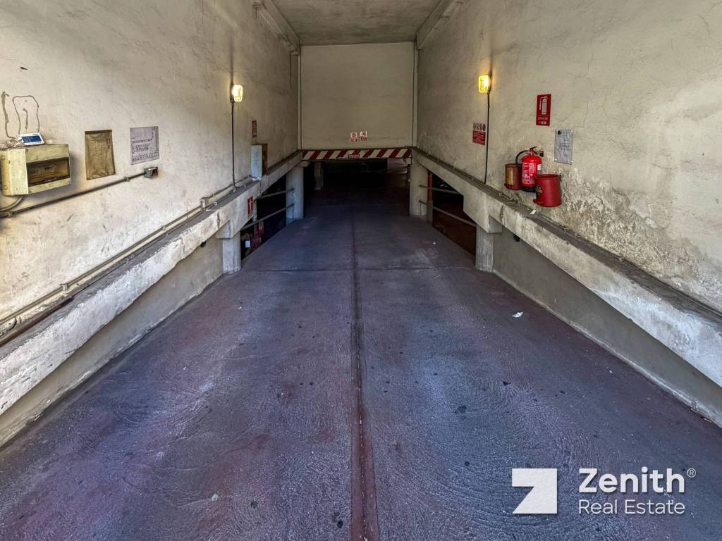 Box / garage a Trieste in Via dei Conti, 11 - Foto 3