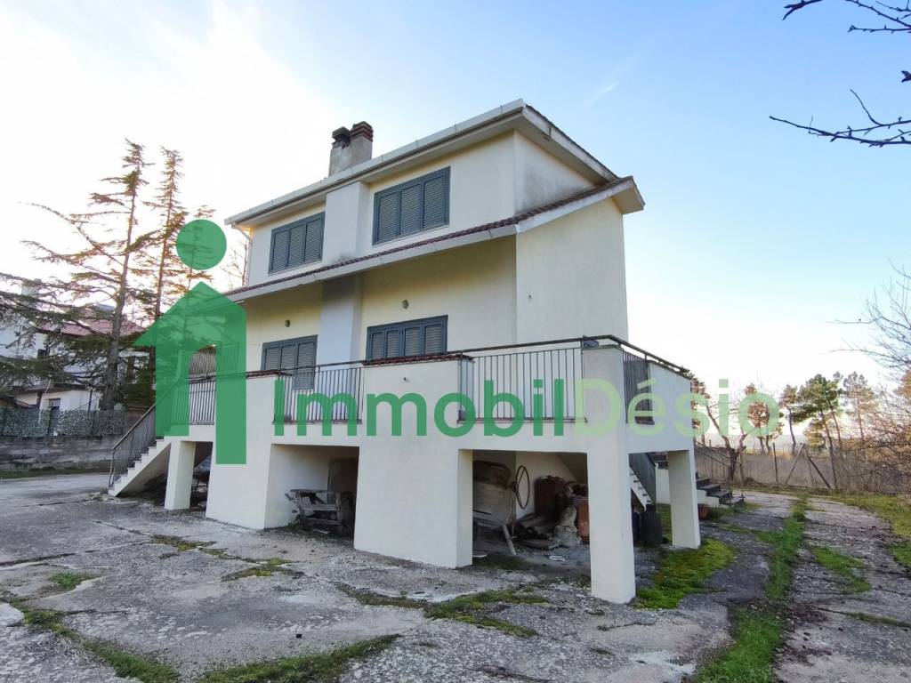 Casa indipendente a Potenza in Via delle Mattine, 325 - Foto 3