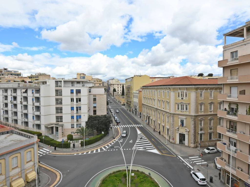 Appartamento a Cagliari in Via Sidney Sonnino, 84 - Foto 2