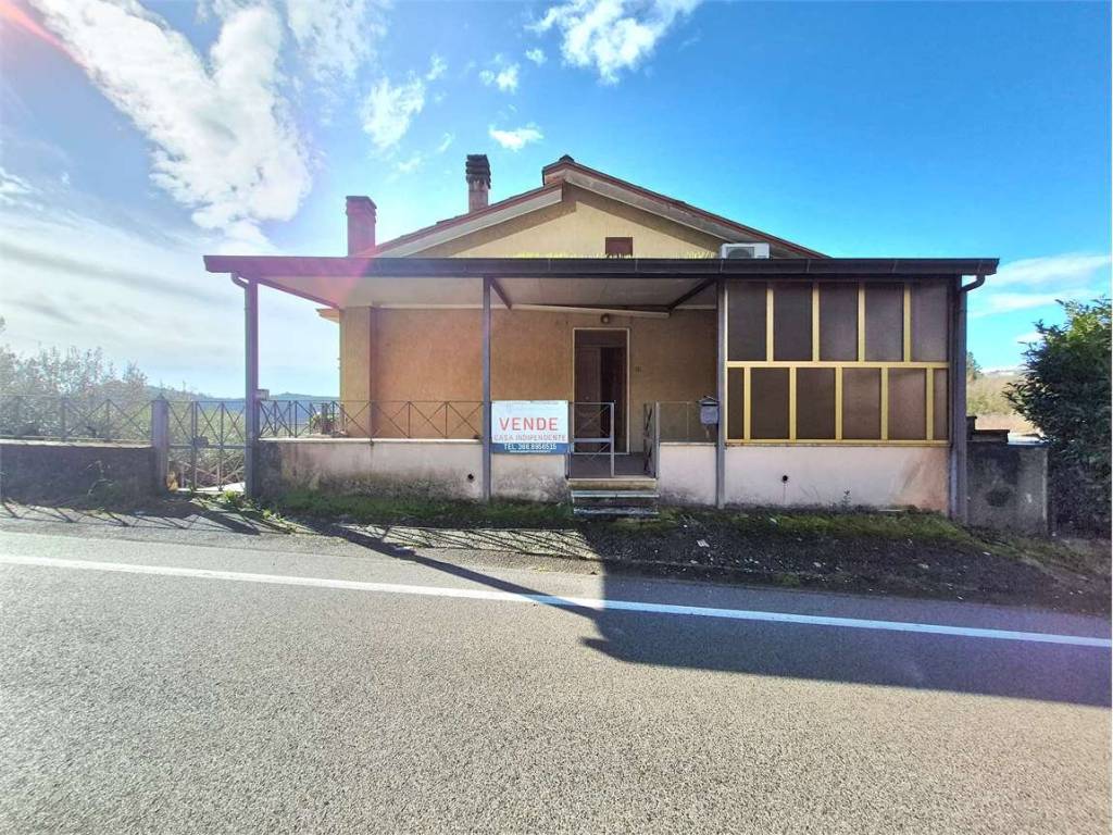 Casa indipendente a Monte san giovanni campano - Foto 4