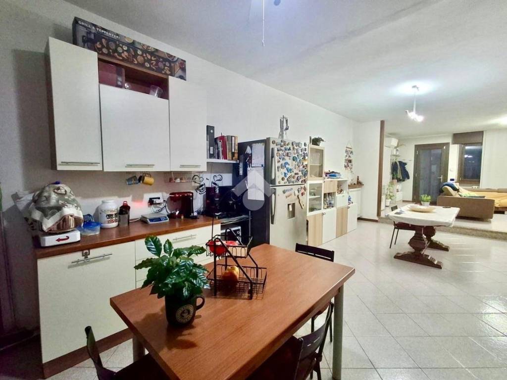 Villa a Caorso in Via chiesa, 12 - Foto 2