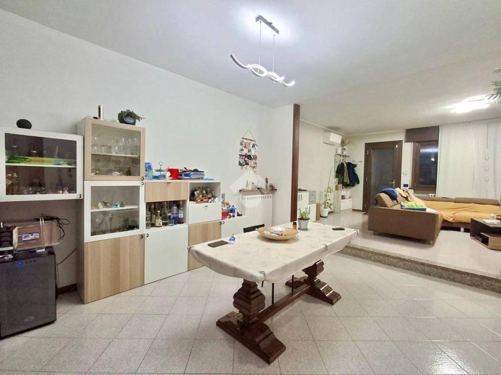 Villa a Caorso in Via chiesa, 12 - Foto 4