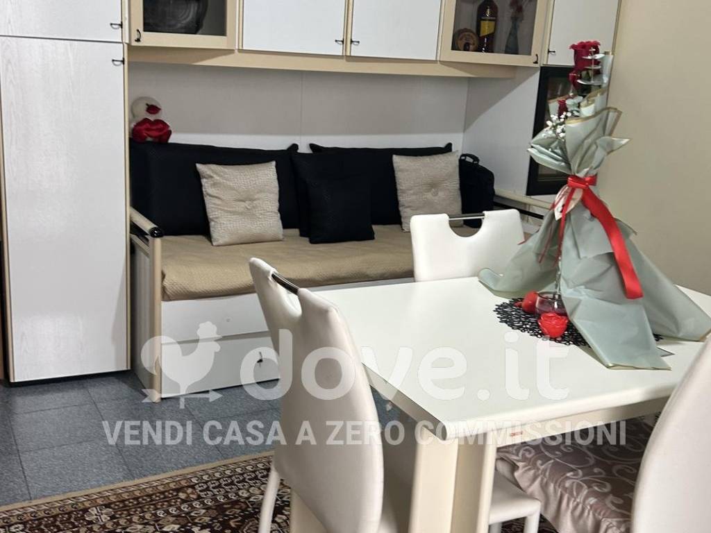 Appartamento a Taranto in Via Edmondo de Amicis - Foto 2