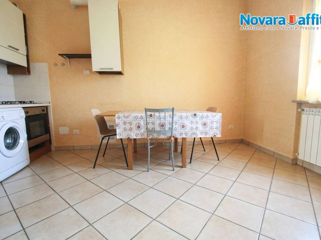 Appartamento a Novara in Strada Privata Torgano - Foto 2