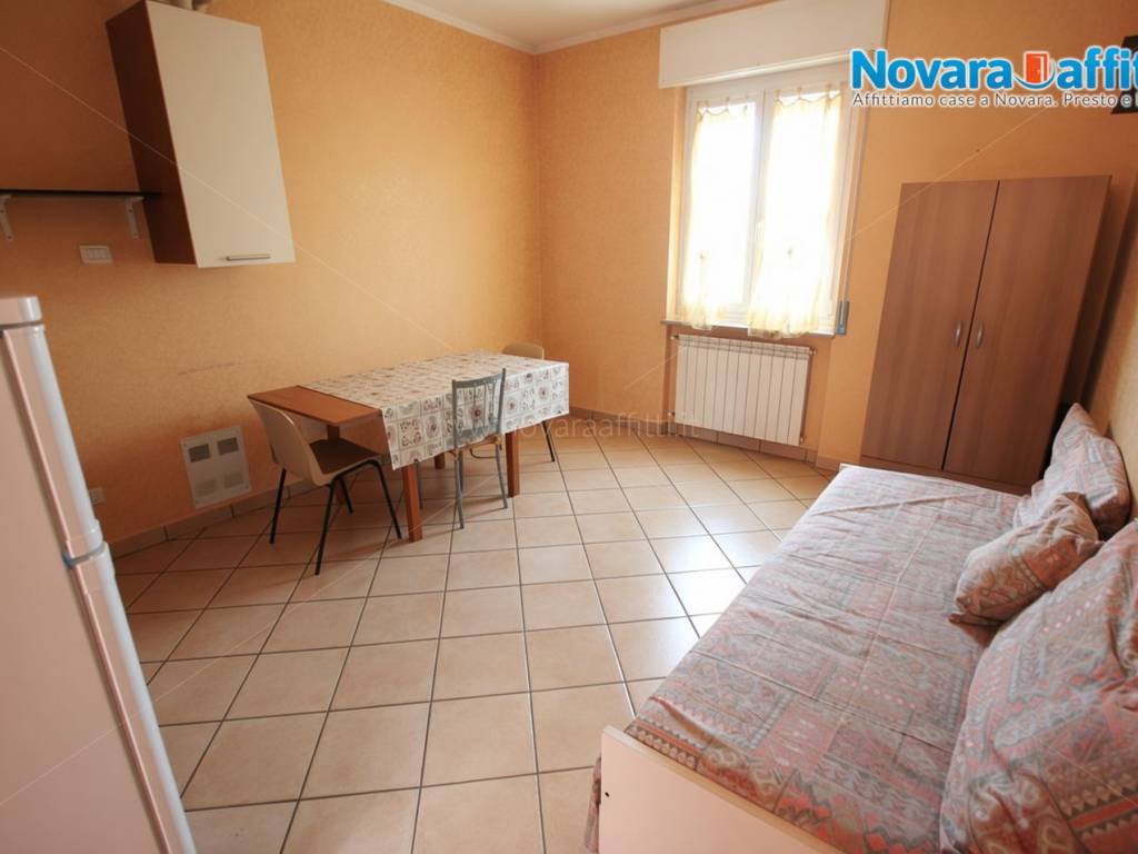 Appartamento a Novara in Strada Privata Torgano - Foto 3