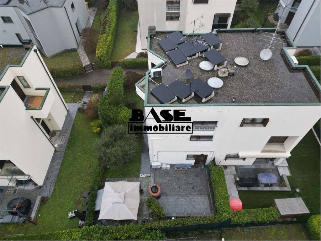 Villa a Grandate in Via Montale - Foto 2