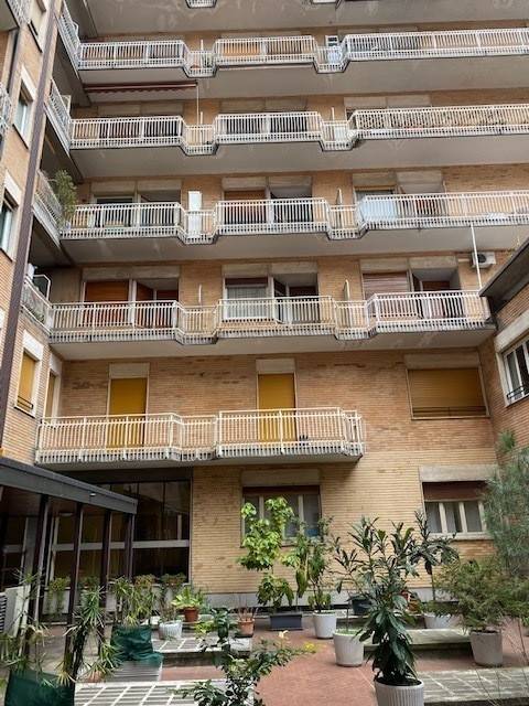 Immobile a Como in Viale Innocenzo, 19 - Foto 3