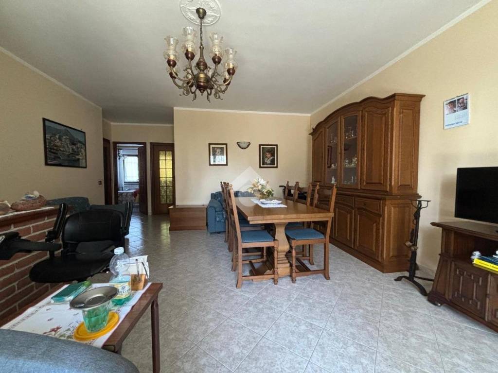 Appartamento a Castagnole piemonte in Largo dietro castello, 27 - Foto 2