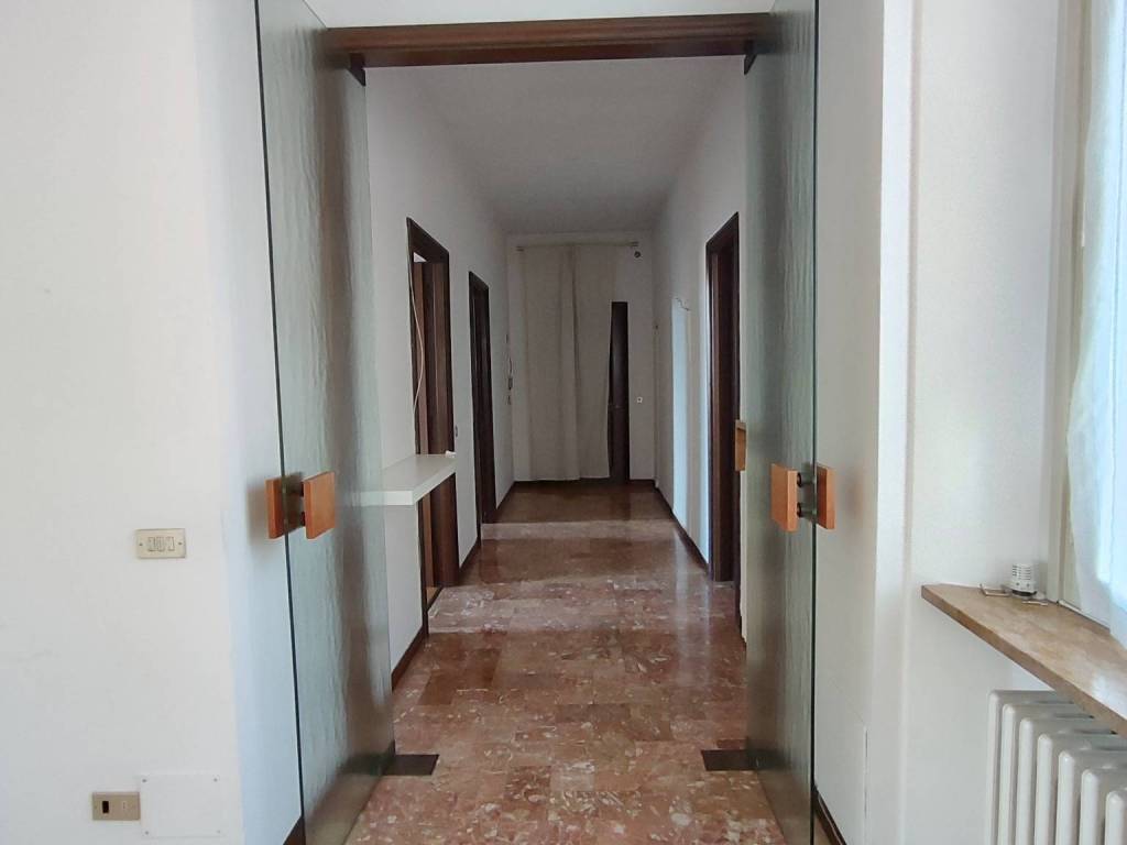 Appartamento a Pavia in Via Luigi Porta - Foto 3