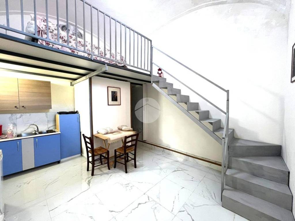 Appartamento a Napoli in Via dell'Arco, 61 - Foto 2