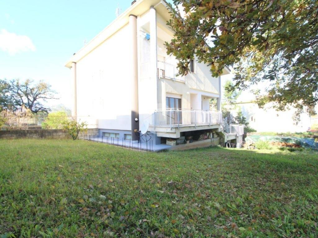 Villa a Montalto uffugo in Via Salerni, 59 - Foto 3