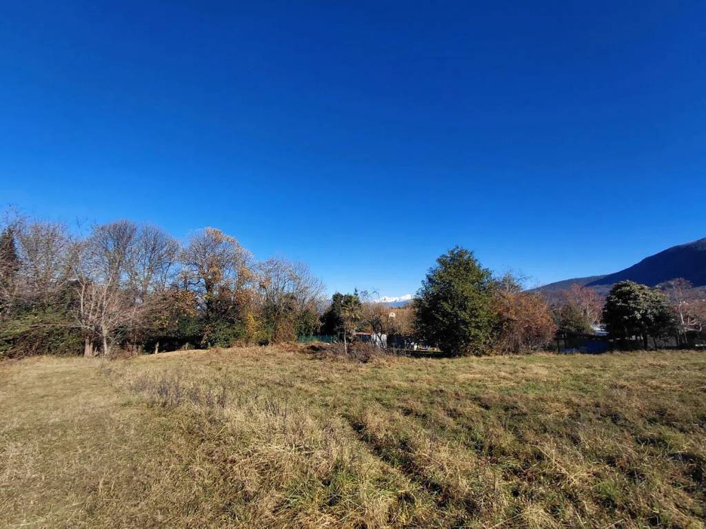 Terreno a Castelveccana in Via Galileo Galilei No Number - Foto 4