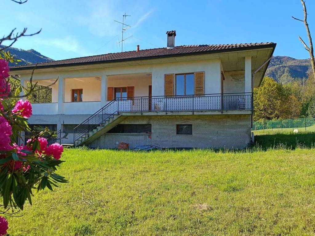 Immobile a Castelveccana in Via Per Domo, 2 - Foto 2