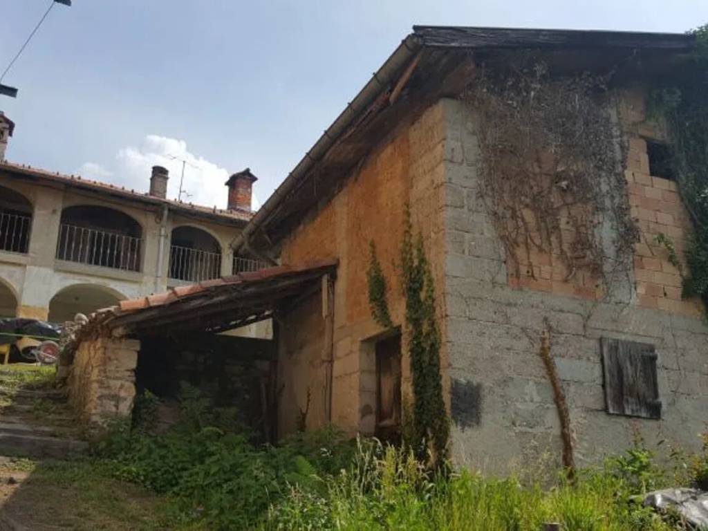 Appartamento a Luino in Via Pianazzo, 49 - Foto 4