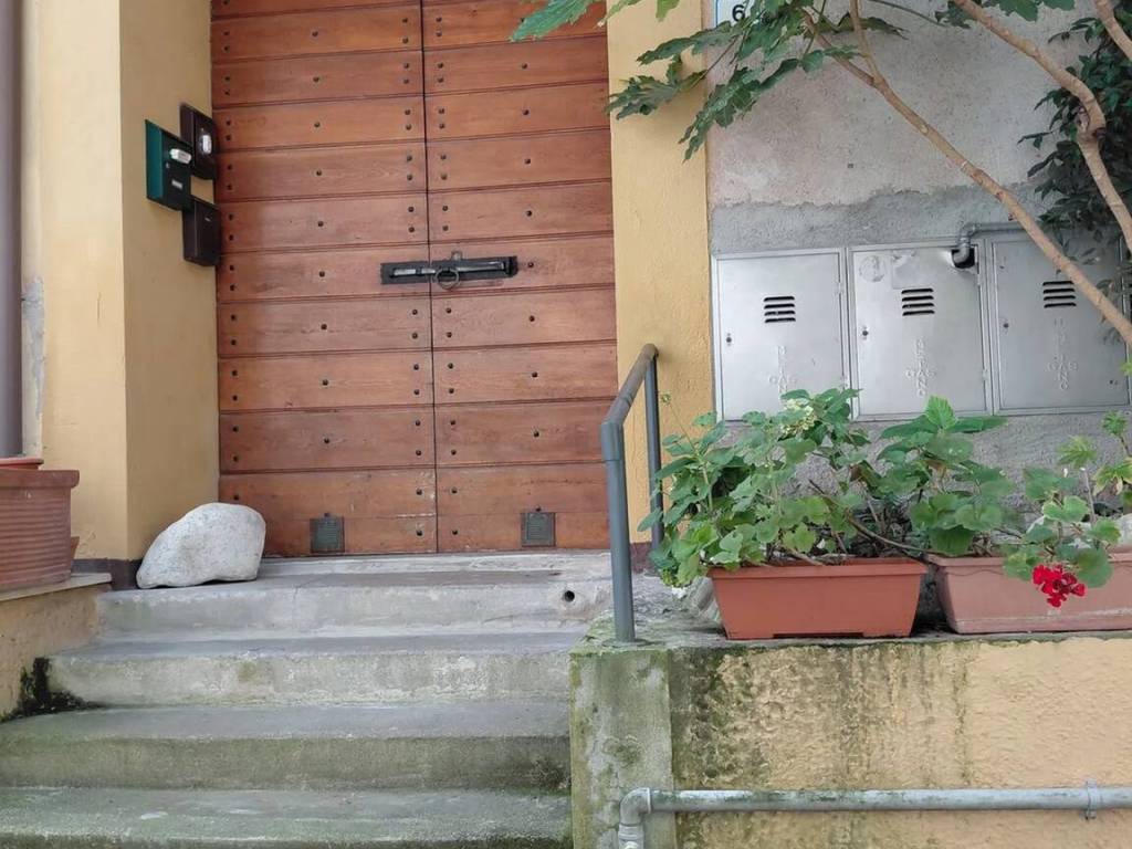 Appartamento a Castelveccana in Via San Giorgio, 4 - Foto 5