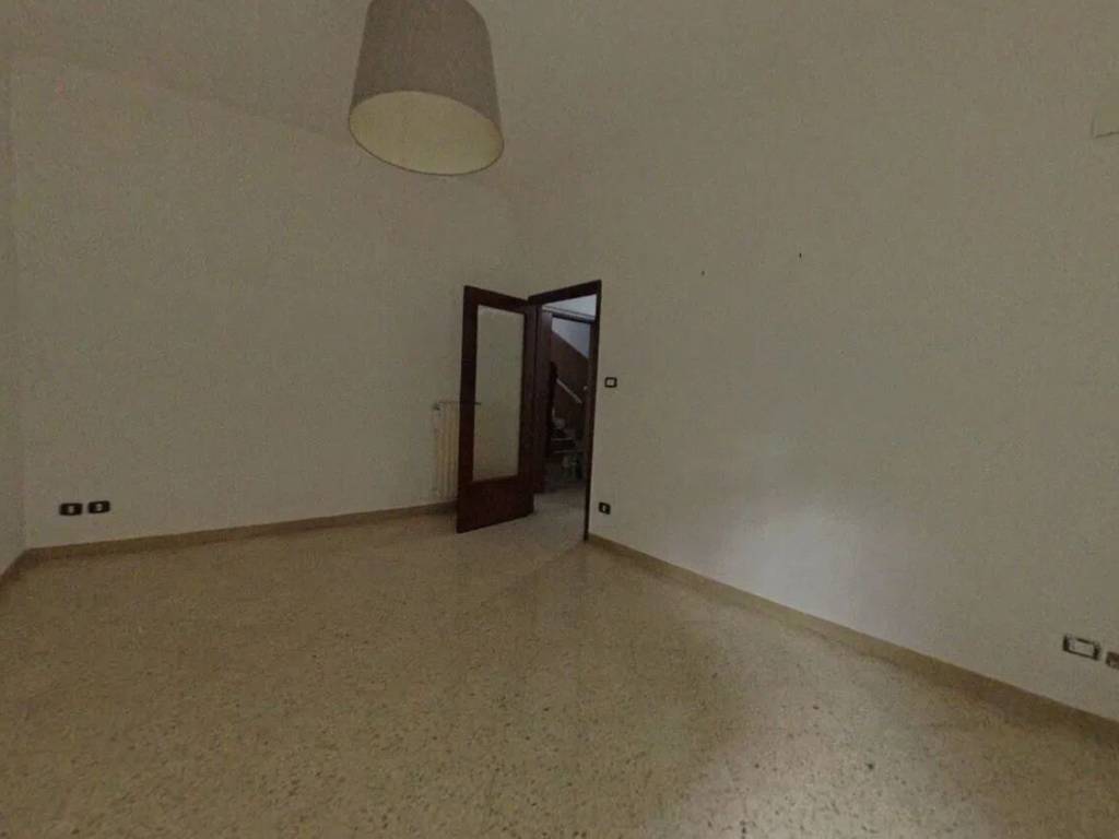 Appartamento a Salerno in Via Antonio Del Baglivo - Foto 4