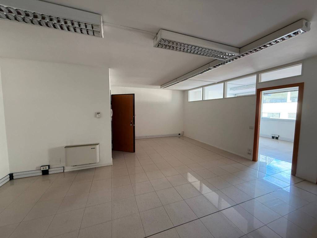 Immobile a Bolzano in Via Giuseppe Di Vittorio - Foto 2