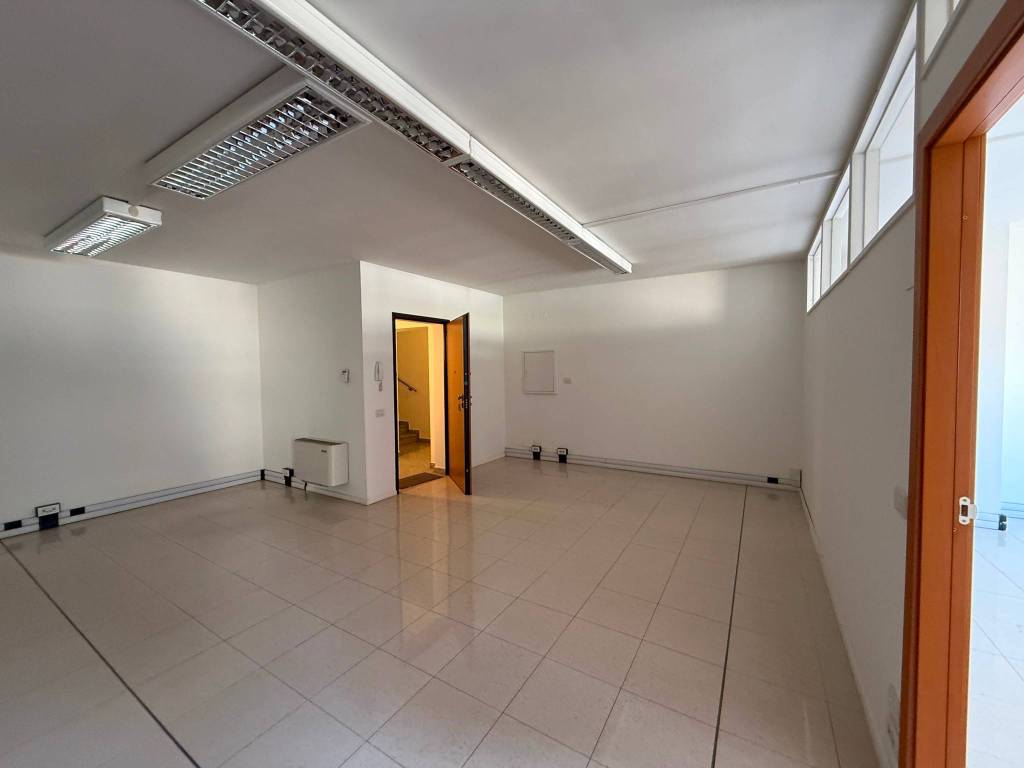 Immobile a Bolzano in Via Giuseppe Di Vittorio - Foto 3