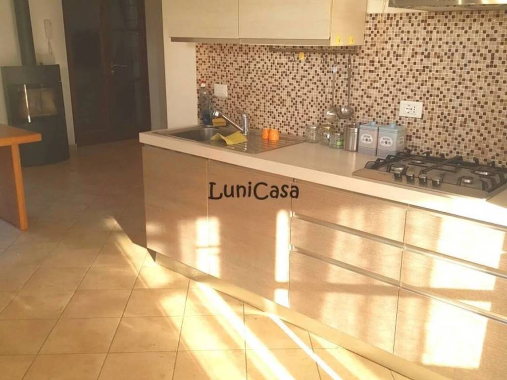 Appartamento a Villafranca in lunigiana in Viale Lunigiana - Foto 2