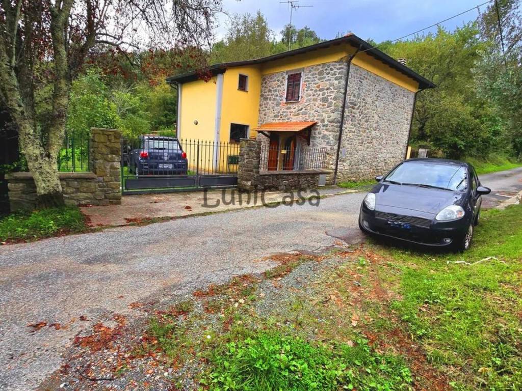 Villa a Pontremoli in Teglia - Foto 2