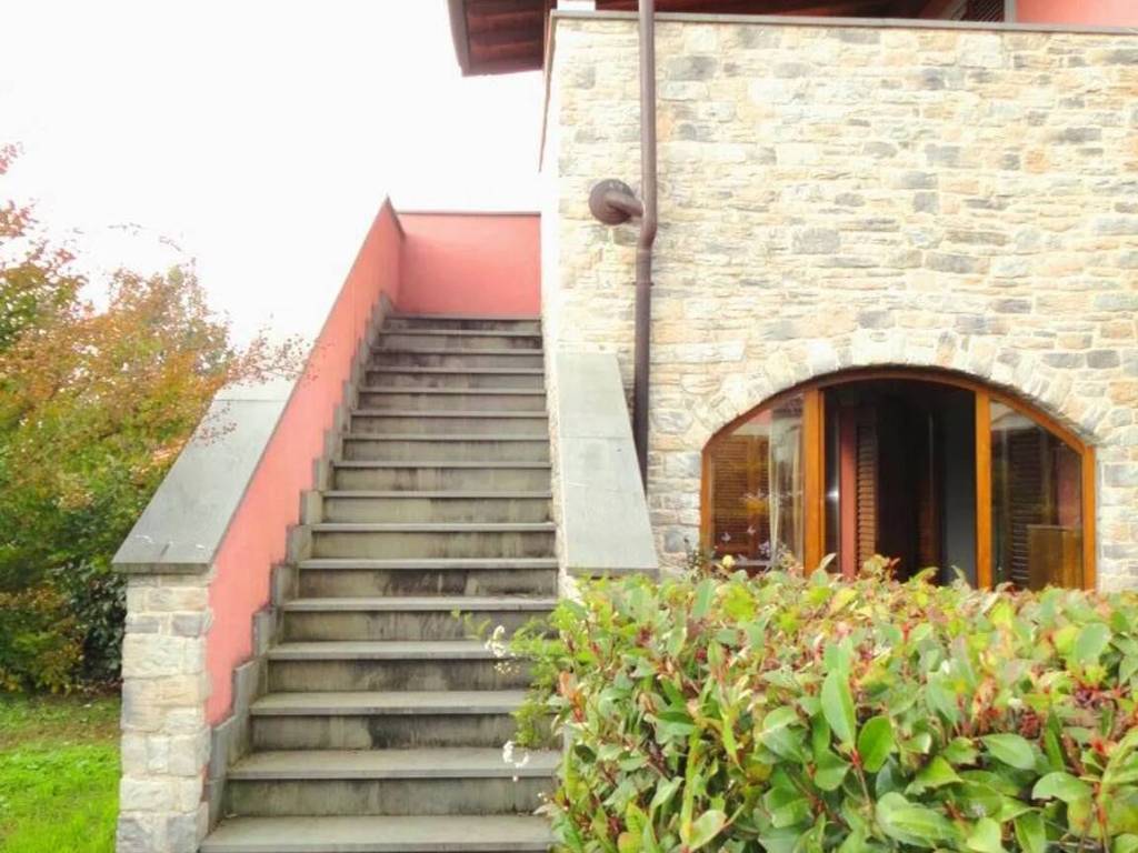 Villa a Villafranca in lunigiana in Viale Lunigiana - Foto 3