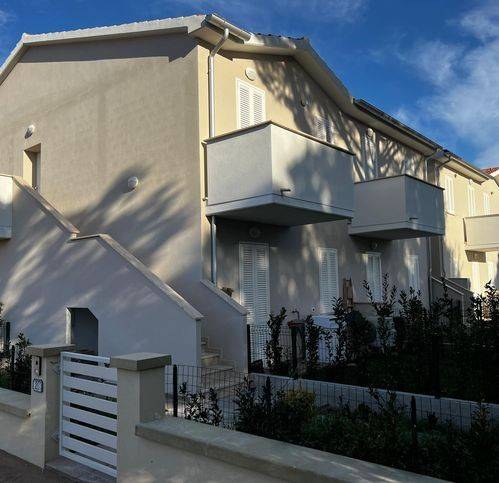 Appartamento a Castagneto carducci in Via Bellini 5 - Foto 2